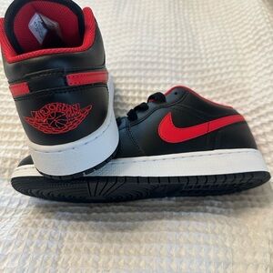 Jordan Kids' Sneakers in Black and Red